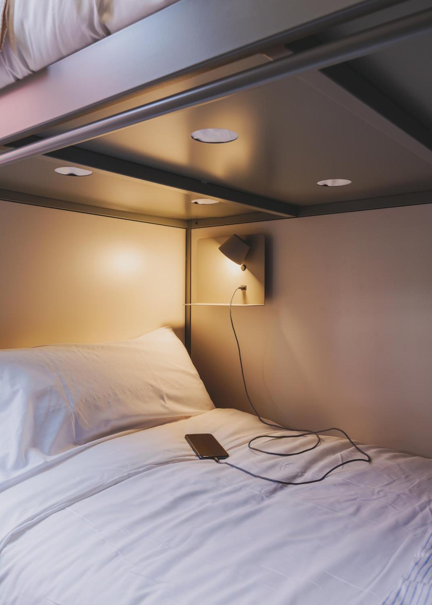 Piulet Hostel Barcelona Ngoại thất bức ảnh