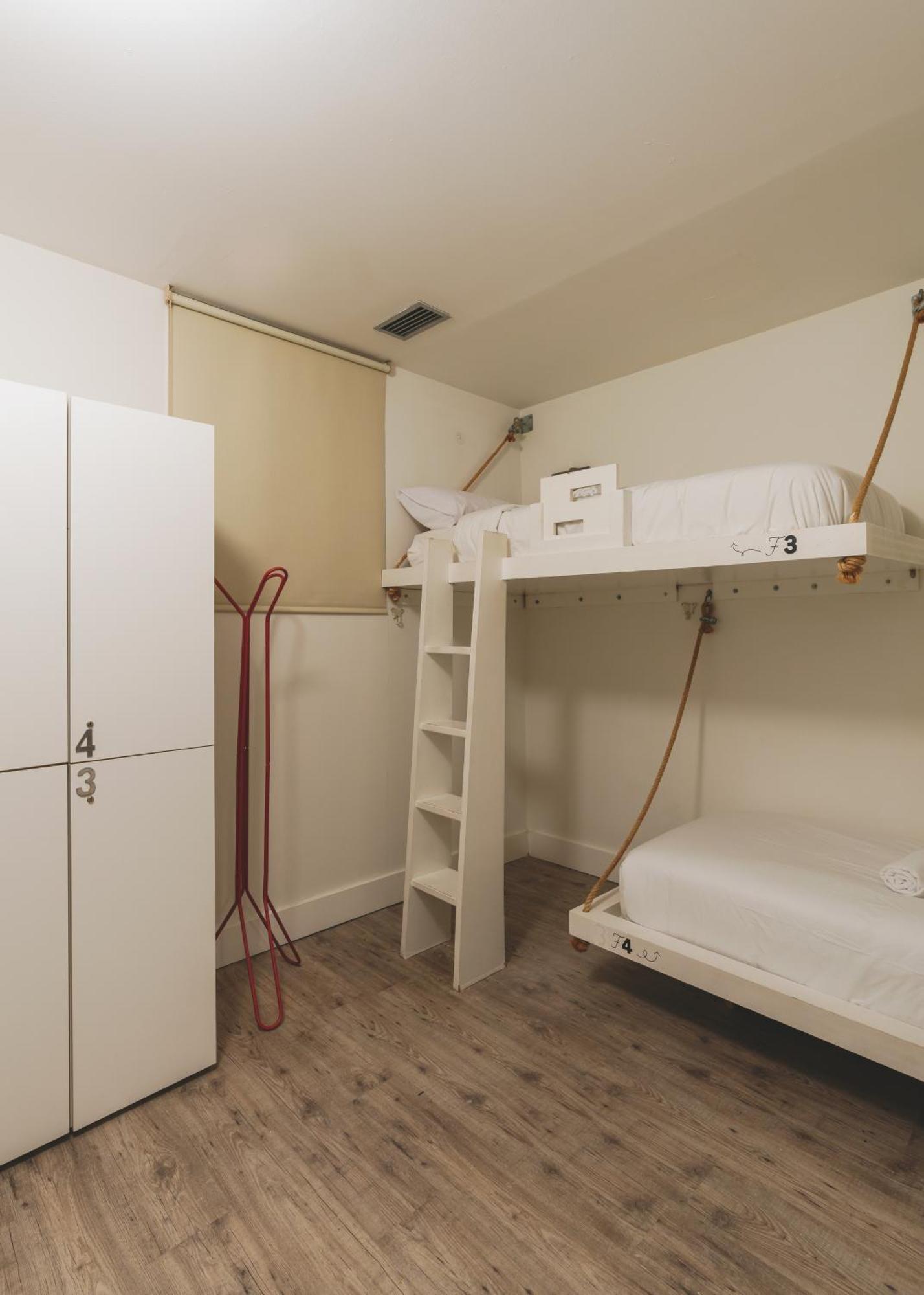 Piulet Hostel Barcelona Ngoại thất bức ảnh